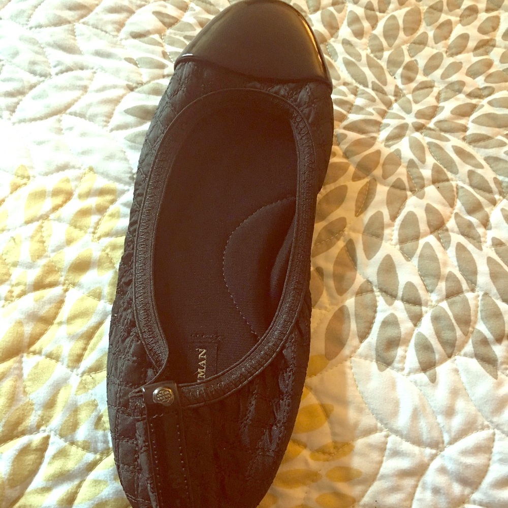 💘Dana Buchman Black Quilted Ballet Flats Sz 8.5 M - Picture 4 of 6